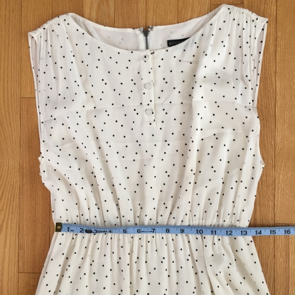 Alice + Olivia silk polka dot dress Sz medium - Picture 6 of 8
